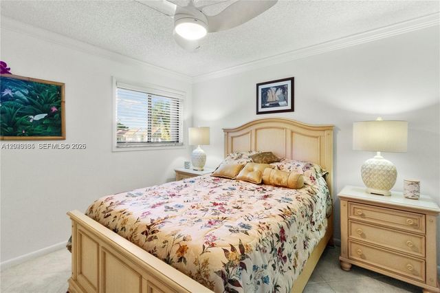 5519 Fairway Park Drive 203, Boynton Beach, FL 33437