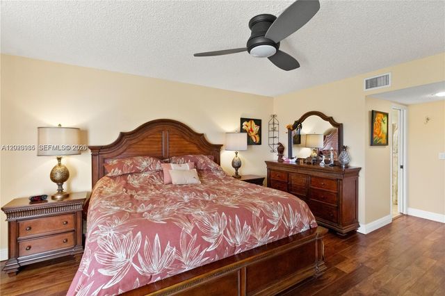5519 Fairway Park Drive 203, Boynton Beach, FL 33437