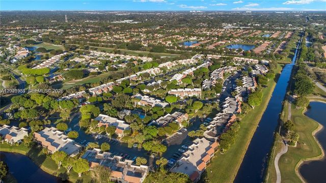 5519 Fairway Park Drive 203, Boynton Beach, FL 33437