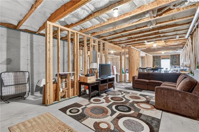 63 Crown Pointe Drive, Dawsonville, GA 30534