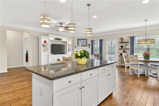 63 Crown Pointe Drive, Dawsonville, GA 30534