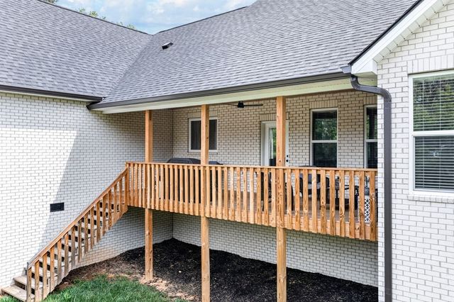 1379 Buckingham Place, Cookeville, TN 38501