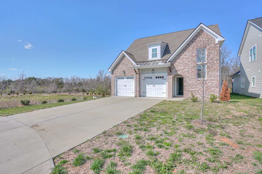 410 Alyne Court, Murfreesboro, TN 37129
