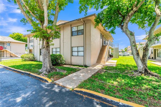 15350 SW 72nd Street 2424, Miami, FL 33193
