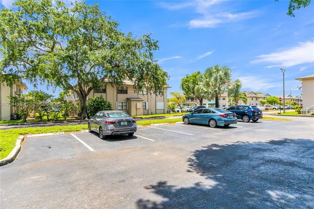 15350 SW 72nd Street 2424, Miami, FL 33193