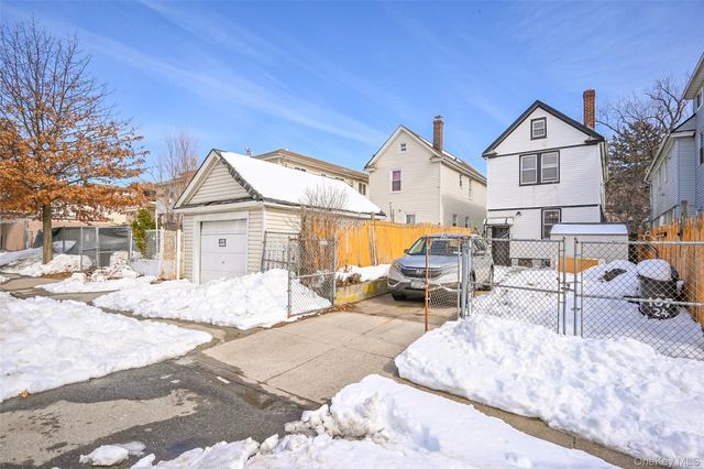 107-24 165th Street, Jamaica, NY 11433