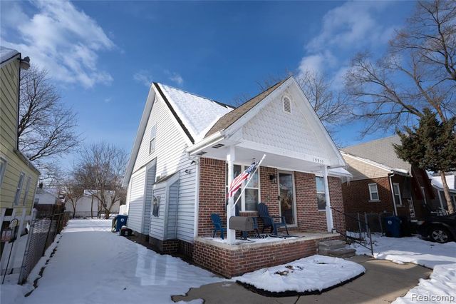 19953 Wakenden, Redford, MI 48240