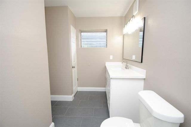 2515 Yoakum Boulevard 04, Houston, TX 77006