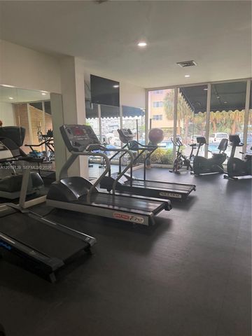 100 Golden Isles Dr 313, Hallandale Beach, FL 33009