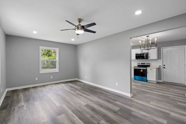 434 Hawkins Ave, Murfreesboro, TN 37130