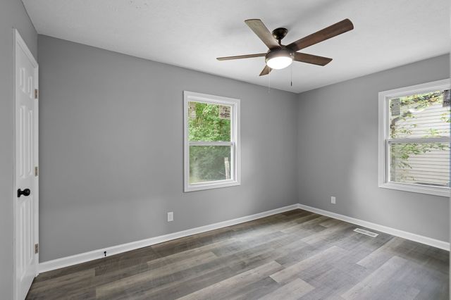 434 Hawkins Ave, Murfreesboro, TN 37130