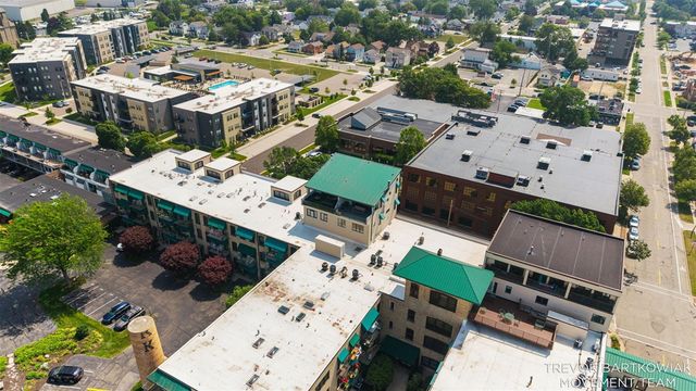 110 N Harbor Drive 310, Grand Haven, MI 49417