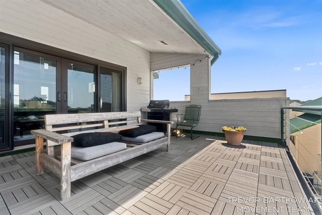 110 N Harbor Drive 310, Grand Haven, MI 49417