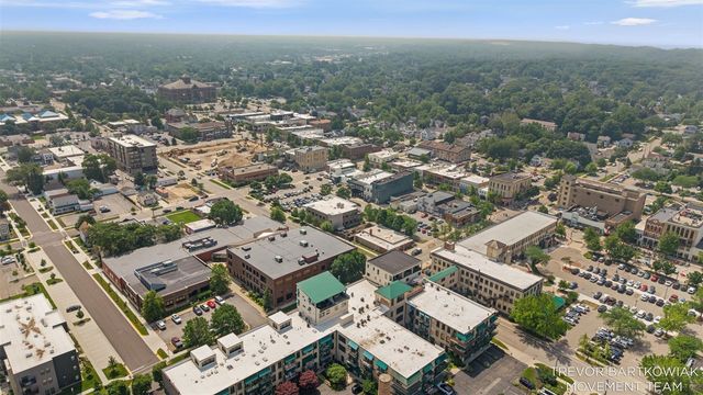 110 N Harbor Drive 310, Grand Haven, MI 49417