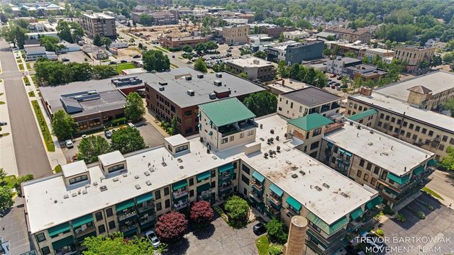 110 N Harbor Drive 310, Grand Haven, MI 49417