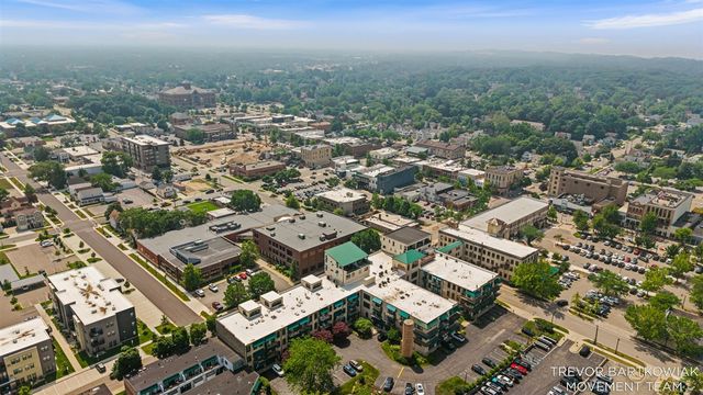 110 N Harbor Drive 310, Grand Haven, MI 49417