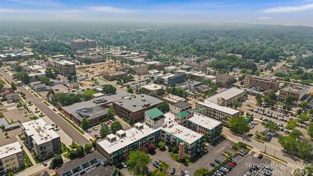 110 N Harbor Drive 310, Grand Haven, MI 49417