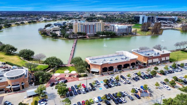 1406 Lake Pointe Parkway, Sugar Land, TX 77478