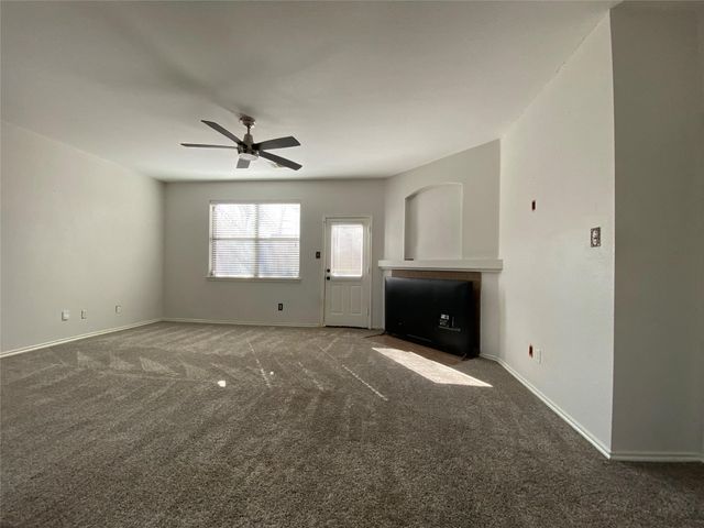 2913 Castlebend Drive, Seagoville, TX 75159