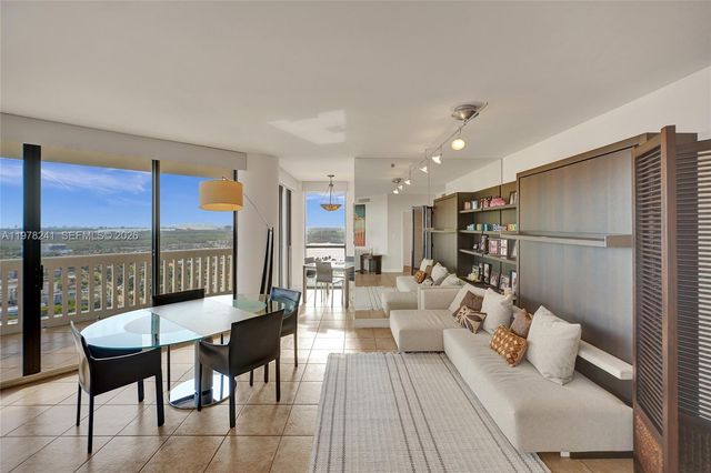 2000 Island Blvd 2802, Aventura, FL 33160