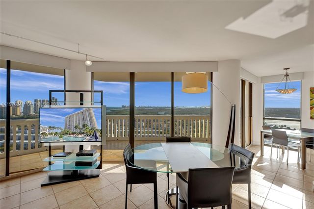 2000 Island Blvd 2802, Aventura, FL 33160