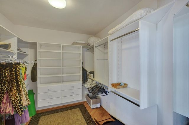 2000 Island Blvd 2802, Aventura, FL 33160