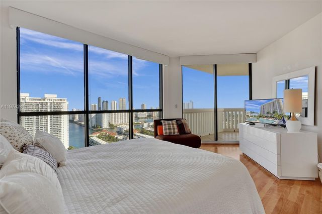 2000 Island Blvd 2802, Aventura, FL 33160