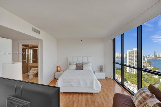 2000 Island Blvd 2802, Aventura, FL 33160