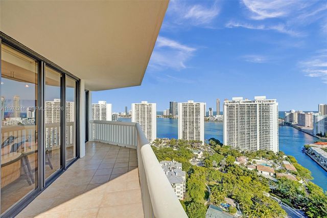 2000 Island Blvd 2802, Aventura, FL 33160