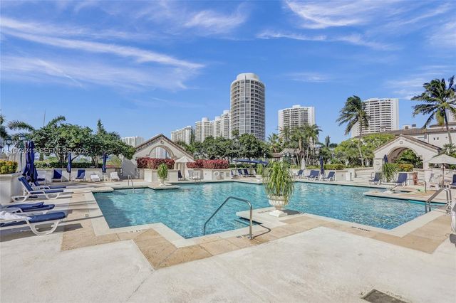 2000 Island Blvd 2802, Aventura, FL 33160