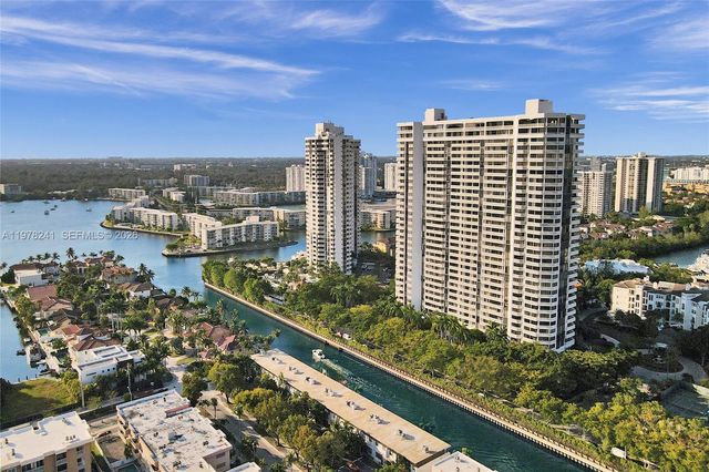 2000 Island Blvd 2802, Aventura, FL 33160