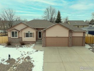 908 N 5th St, Johnstown, CO 80534