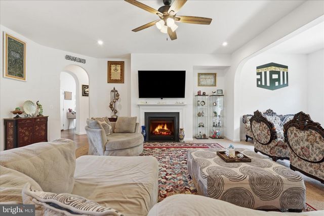 462 CRAB APPLE DR, Stafford, VA 22554