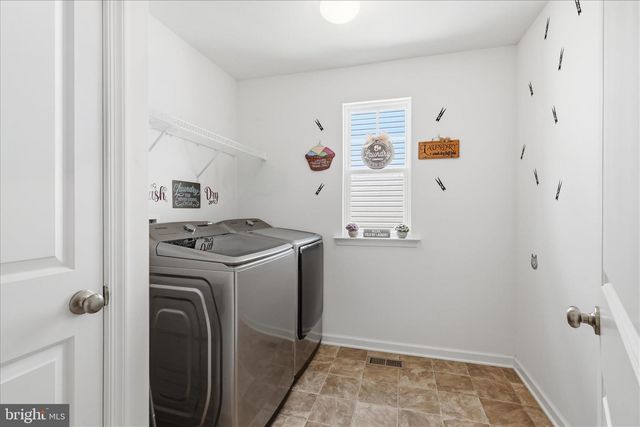 462 CRAB APPLE DR, Stafford, VA 22554