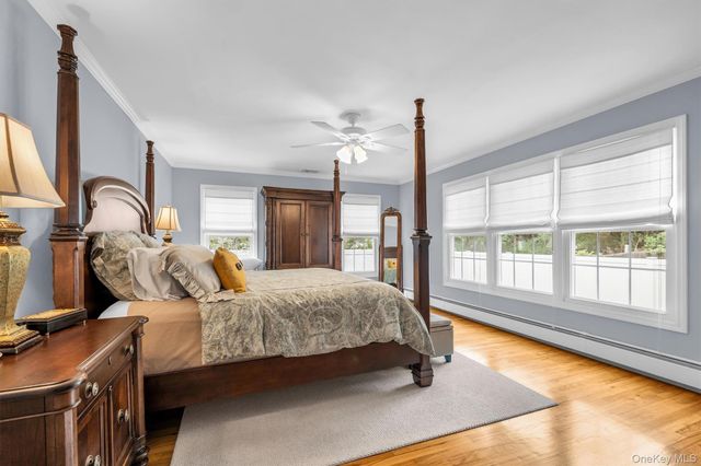 383 Munsell Road, East Patchogue, NY 11772