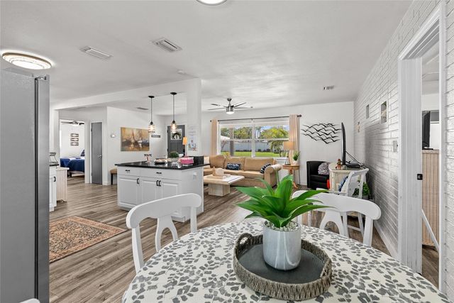 10943 90TH AVENUE, Seminole, FL 33772