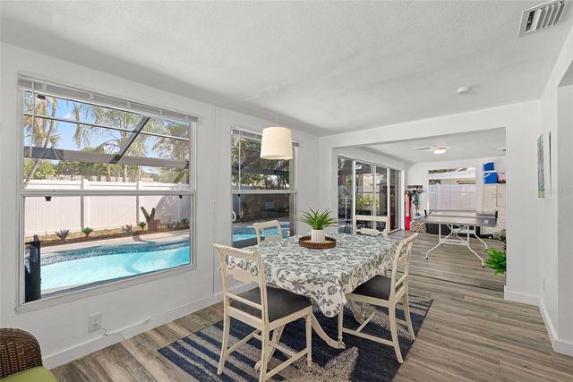 10943 90TH AVENUE, Seminole, FL 33772