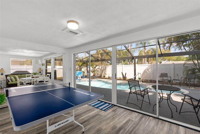 10943 90TH AVENUE, Seminole, FL 33772