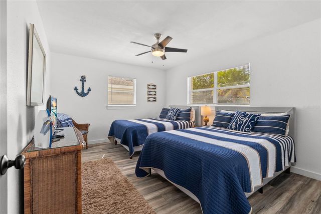 10943 90TH AVENUE, Seminole, FL 33772