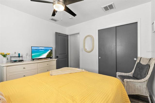 10943 90TH AVENUE, Seminole, FL 33772