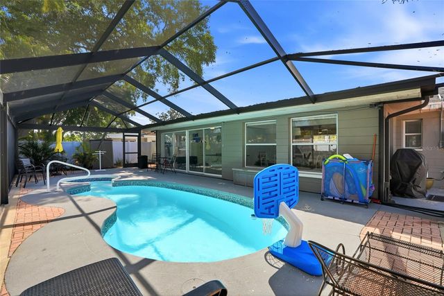 10943 90TH AVENUE, Seminole, FL 33772