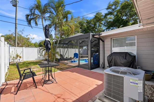 10943 90TH AVENUE, Seminole, FL 33772