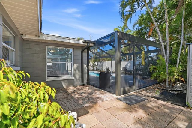 10943 90TH AVENUE, Seminole, FL 33772