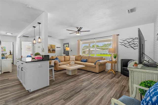 10943 90TH AVENUE, Seminole, FL 33772