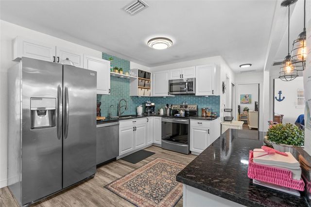 10943 90TH AVENUE, Seminole, FL 33772