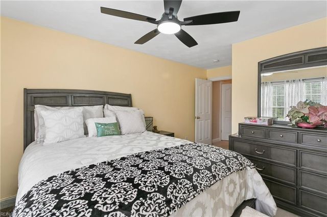 109 Patricks CT, Carrollton, VA 23314