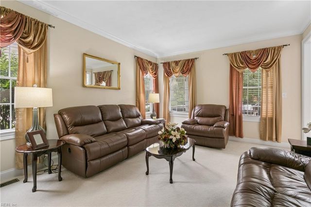 109 Patricks CT, Carrollton, VA 23314