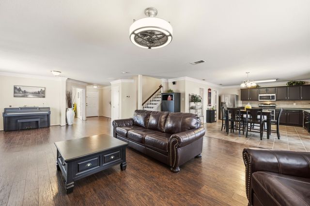 4957 Trail Creek Drive, Fort Worth, TX 76244