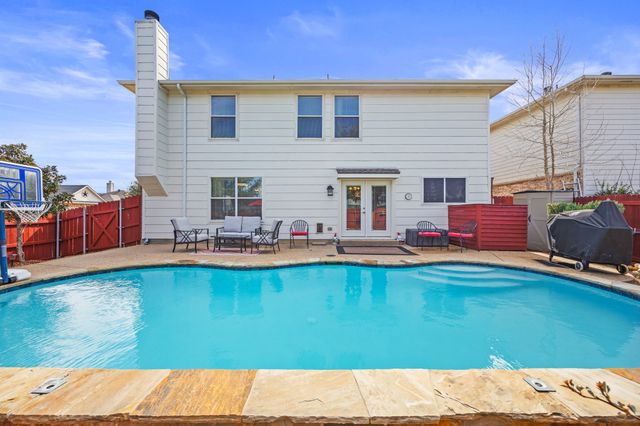 4957 Trail Creek Drive, Fort Worth, TX 76244