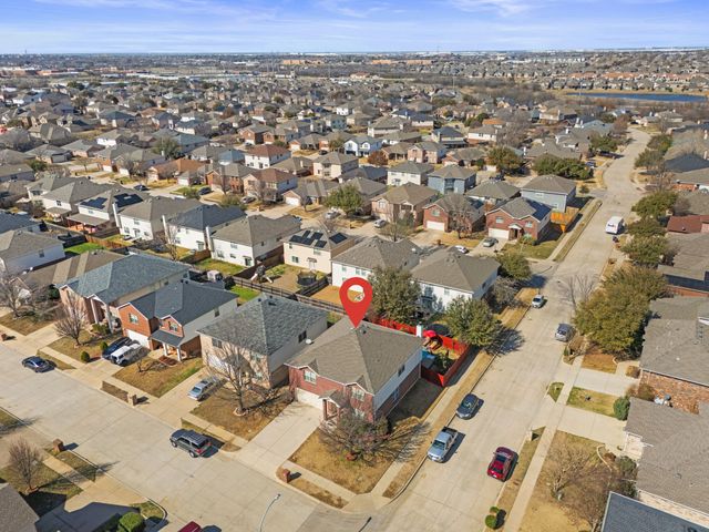 4957 Trail Creek Drive, Fort Worth, TX 76244